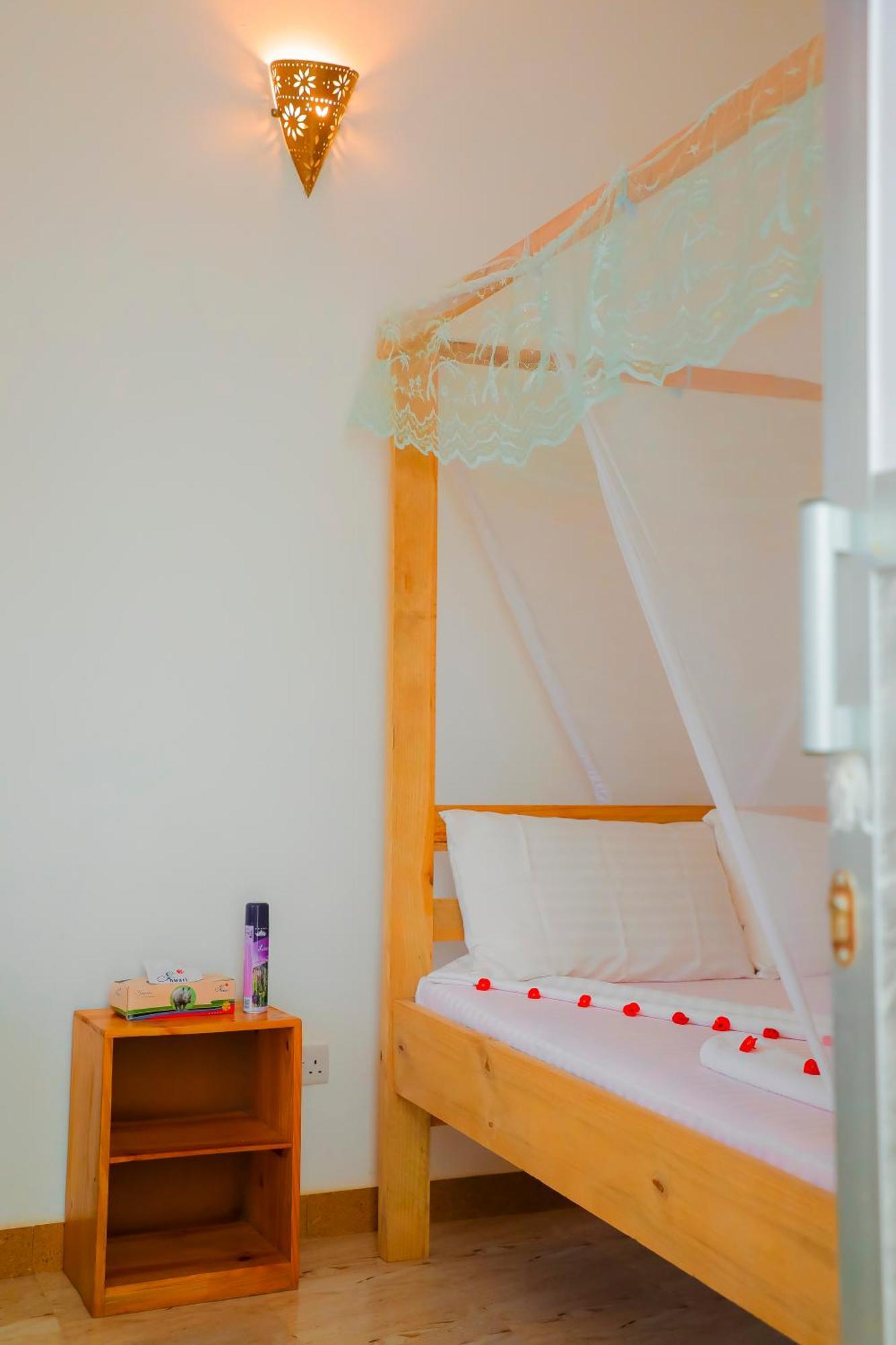 ナングウィ Raha House Bed & Breakfast 部屋 写真